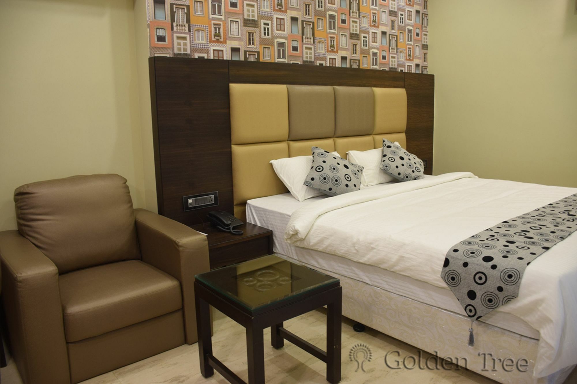 Golden Tree Hotel Puri Bagian luar foto